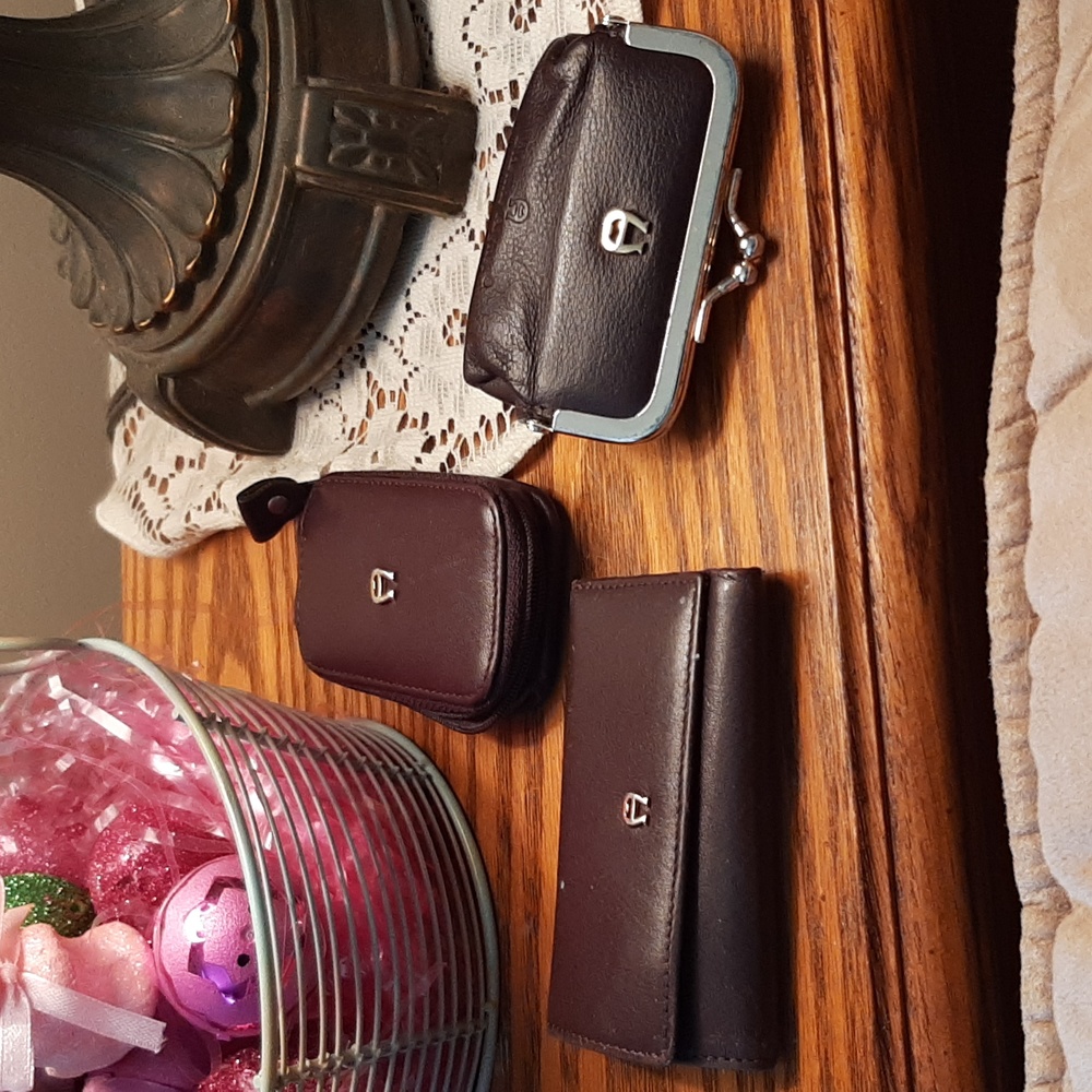 Vintage accessories